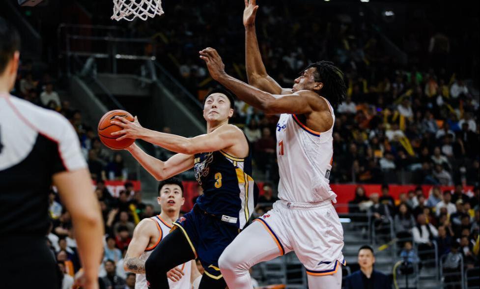 yunkai体育-辽宁打出神剧本,深圳爆冷跌出前四,一阶段仅2队有冠军相